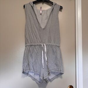 Xhilaration Gray Sleeveless Romper